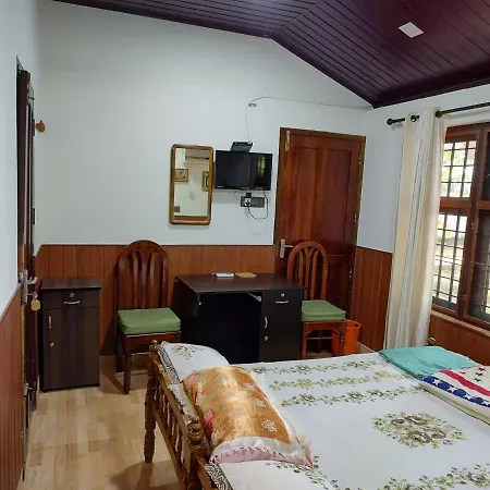 West Wind Homez - Home Stay Kochi Exterior photo