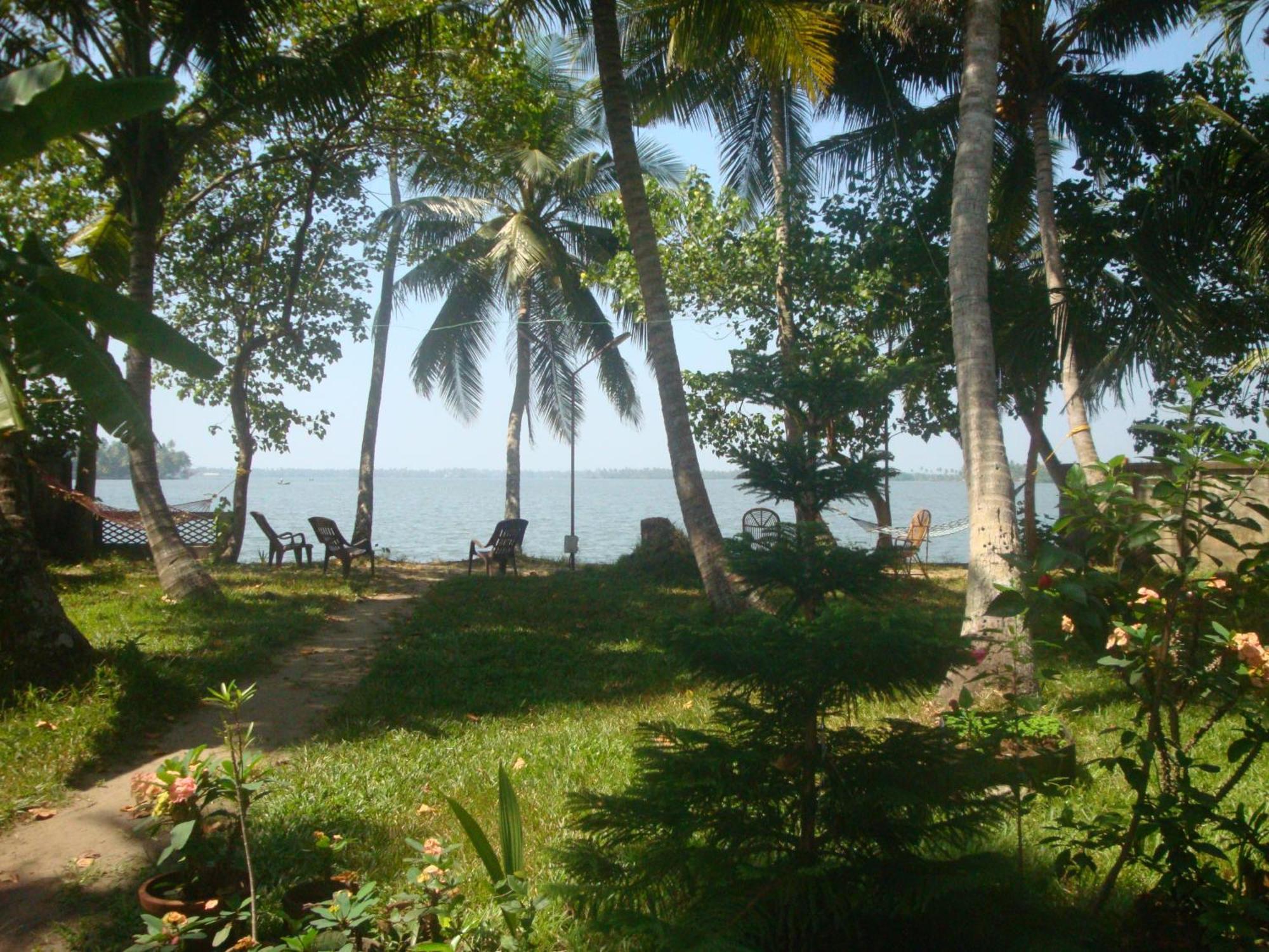 Homestay West Wind Homez - Kochi